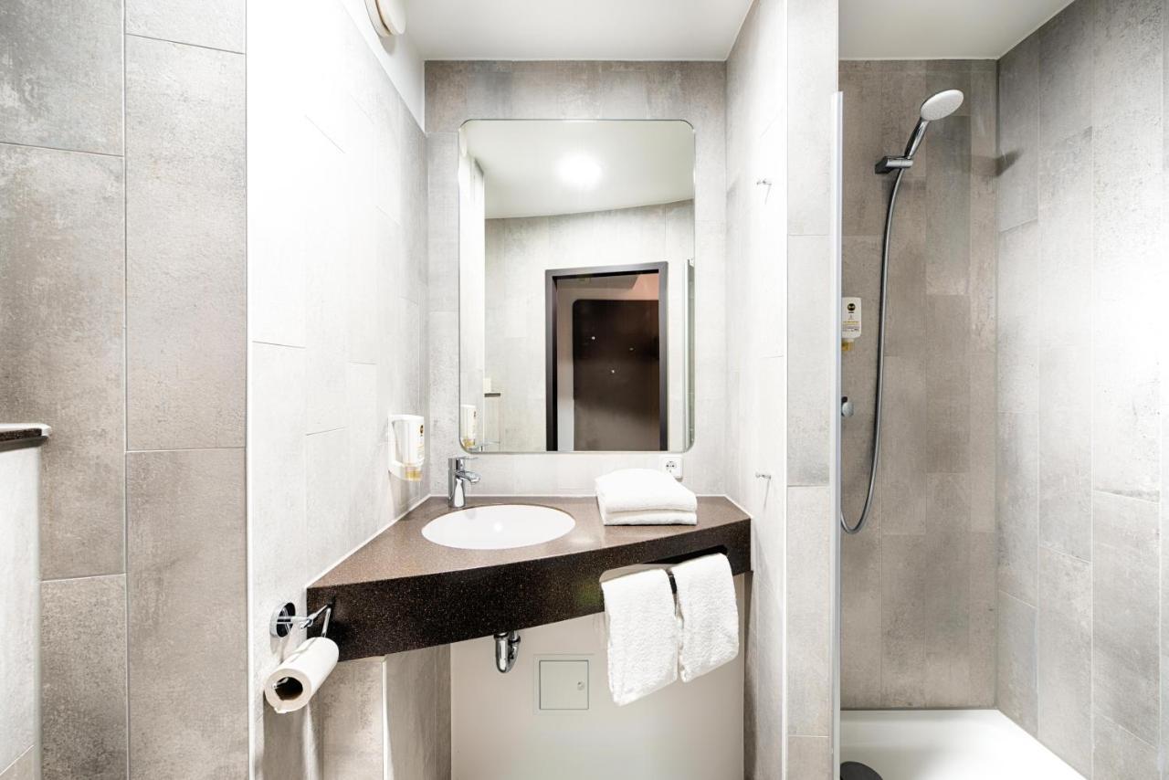 B&B Hotel Kassel-Sued Eksteriør bilde